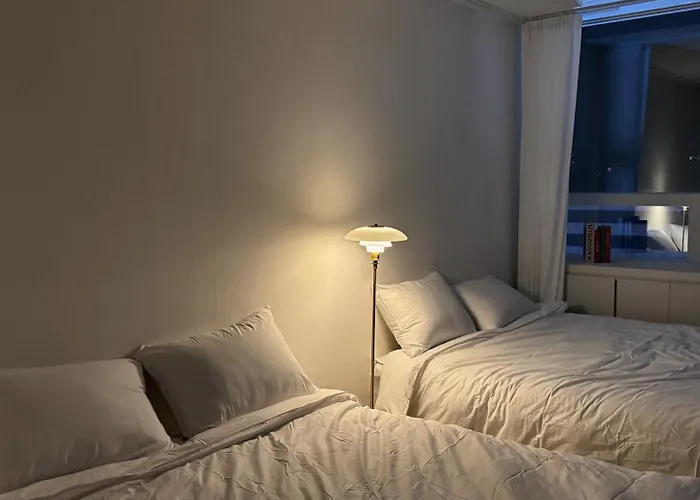New Remodeling Hongdae House * Seul