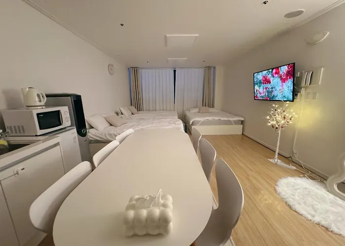 Apartament New Remodeling Hongdae House