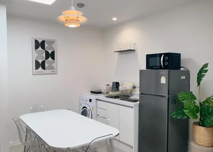 New Remodeling Hongdae House *