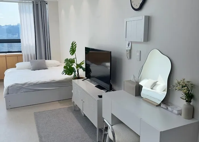 Apartament New Remodeling Hongdae House